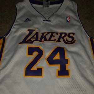 kobe bryant stitched jersey